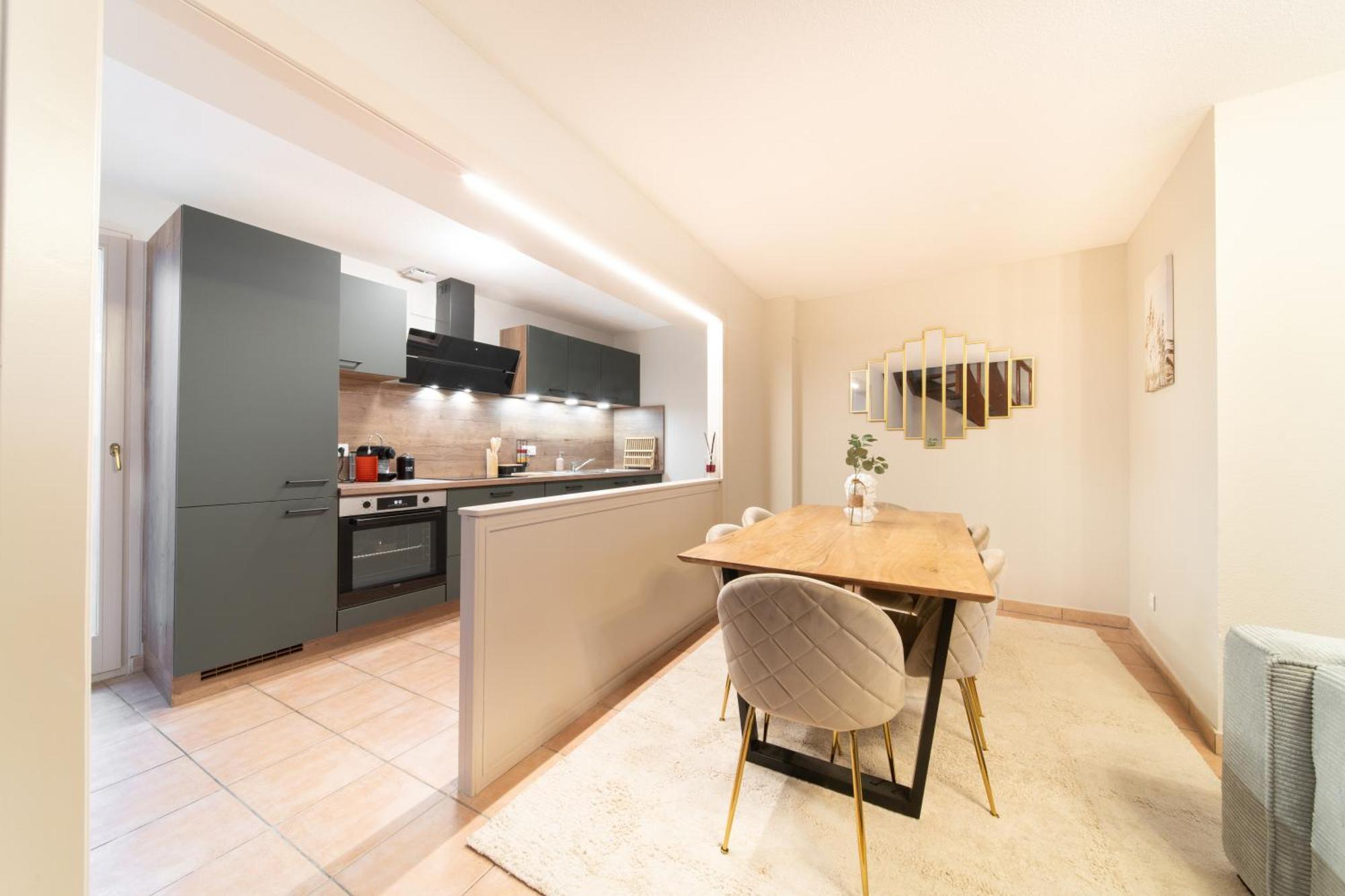 Le Grand Lion Centre Parking Gratuit Apartamento *